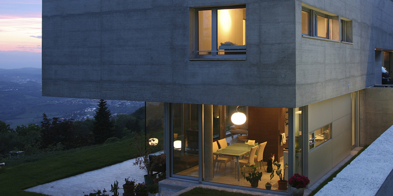 Design orientiere Produkte bei Peiker + Heil Elektrotechnik GmbH in Schlitz