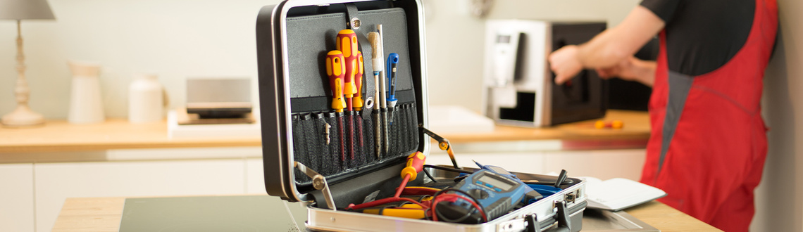 Peiker + Heil Elektrotechnik GmbH in Schlitz